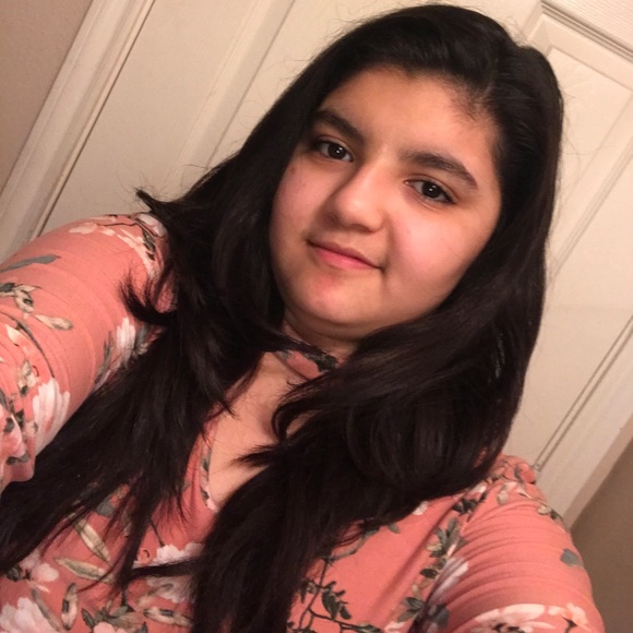 Met your  Posh mark - Picture 2 of 2